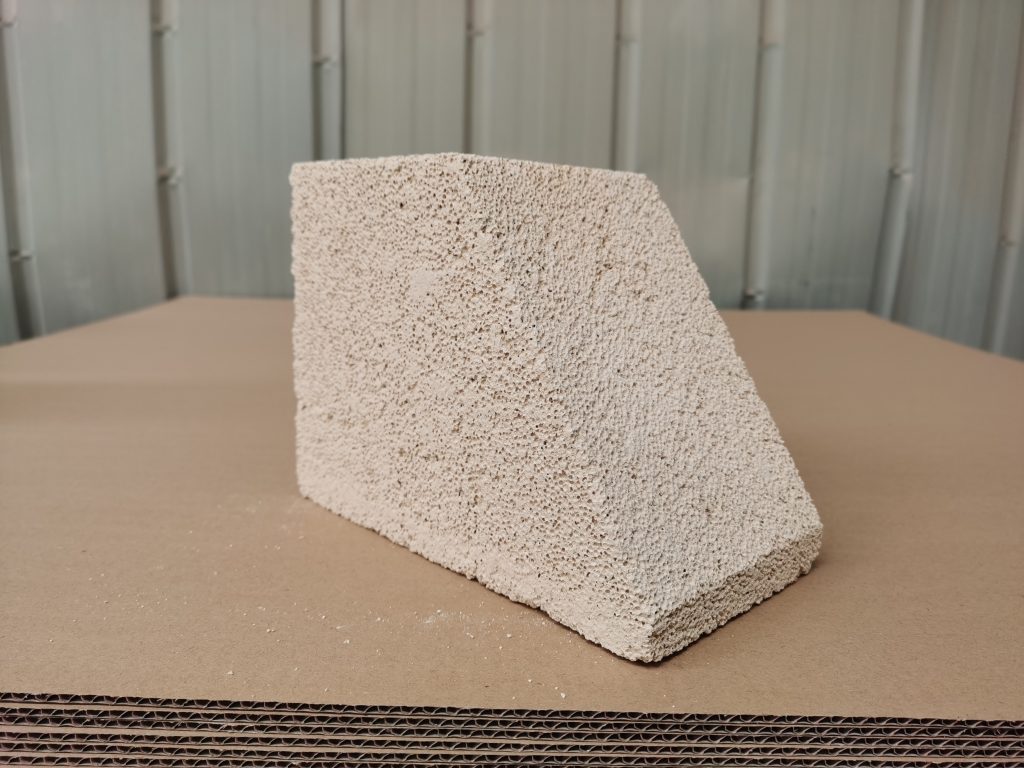 江蘇莫來石輕質耐火磚_江蘇輕質磚公司_江蘇耐火磚廠家 江蘇高鋁聚輕耐火磚