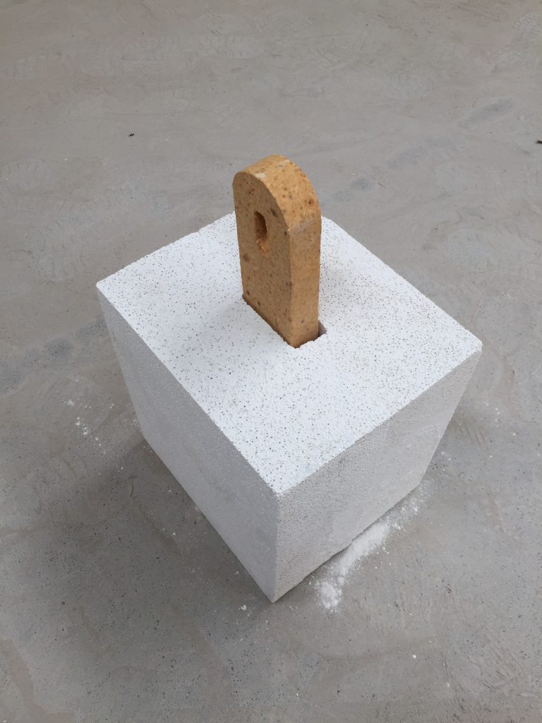 江蘇莫來石輕質耐火磚_江蘇輕質磚公司_江蘇耐火磚廠家 江蘇莫來石輕質耐火磚